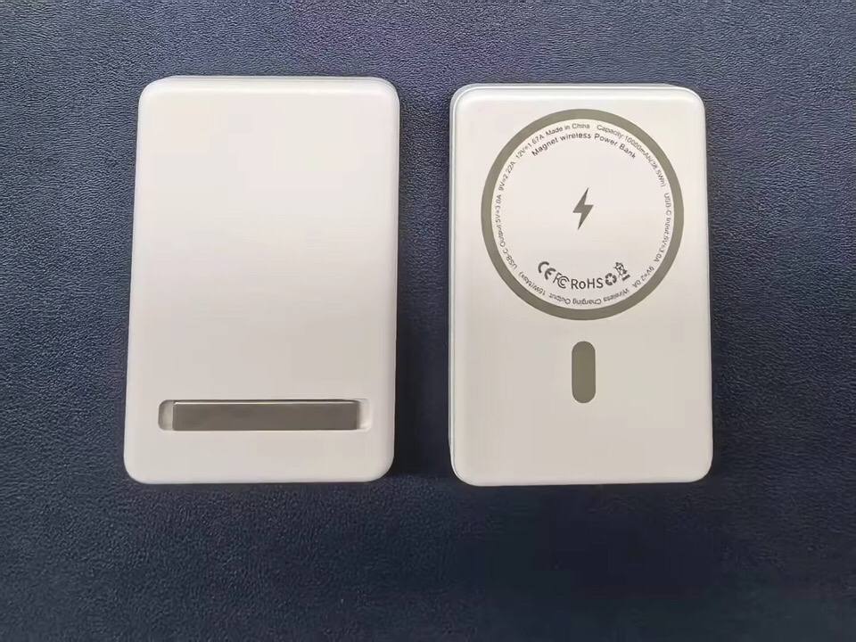 Magnetische Powerbank 10000mAh – Kompaktes Schnellladegerät für iPhone & Android Gadget Pius - Gadget plus